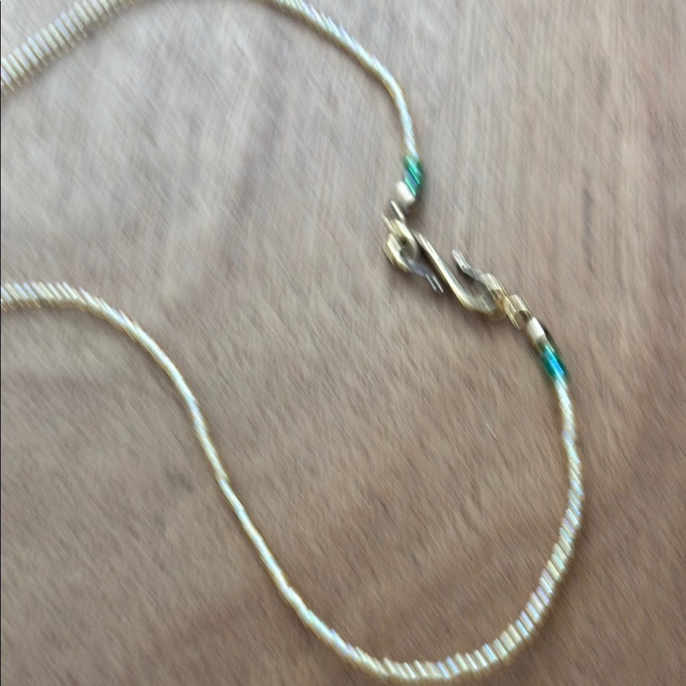 Artisan Green and Yellow Necklace with Dynamic Pendant Design - Picture 3 of 6